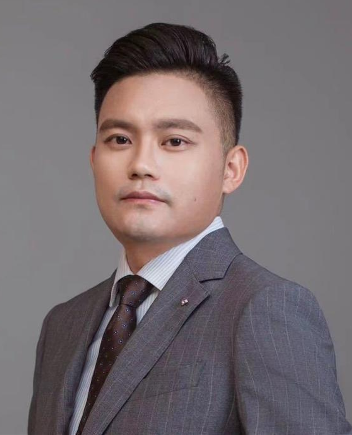 王抗律师